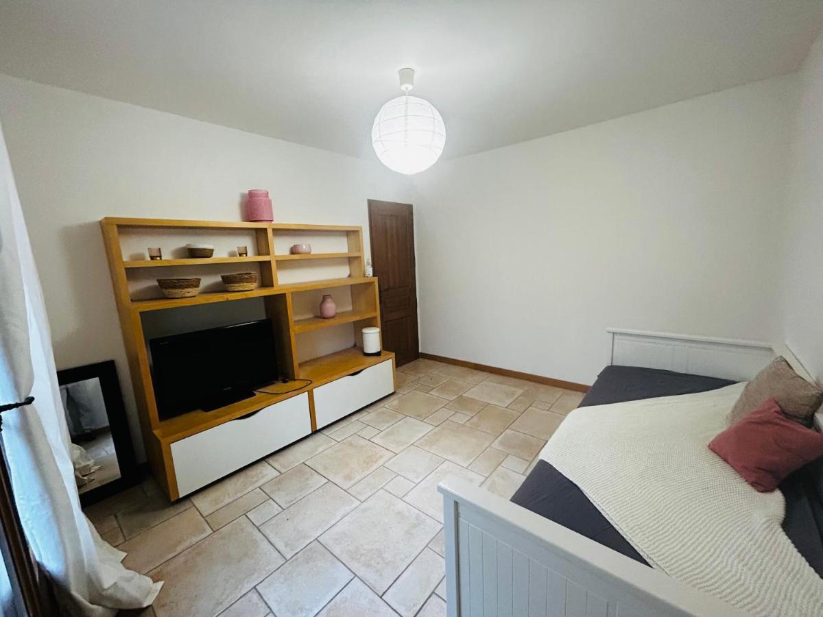 Chambre Privee Avec Coin Wc Lave Main Privatif Lägenhet Grez-sur-Loing Exteriör bild